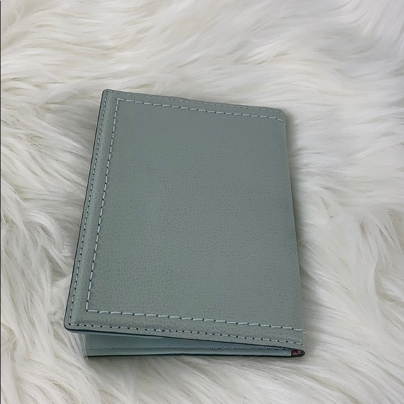 Kate Spade Misty Mint Imogene Passport Holder New - Picture 4 of 5